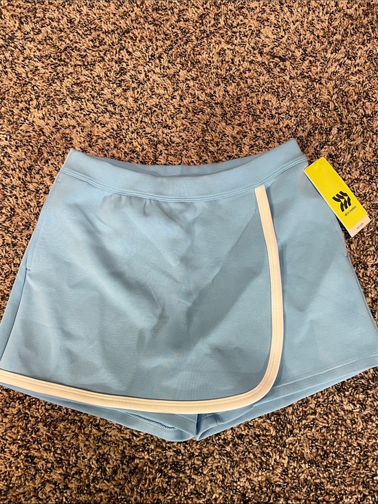all in motion Other - All In Motion Girls Airy Sleek Luxe Active Skort Blue with White Trim Sz M (8)